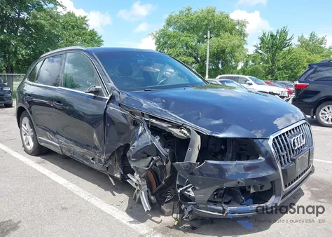 2014 Audi Q5 2.0T Premium from USA, damaged, VIN WA1LFAFP0EA070955